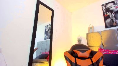 Ariel_star live cam on Cam4