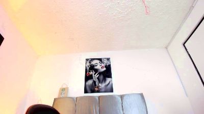 Ariel_star live cam on Cam4