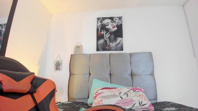 Ariel_star live cam on Cam4