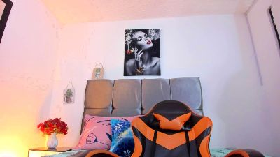 Ariel_star live cam on Cam4