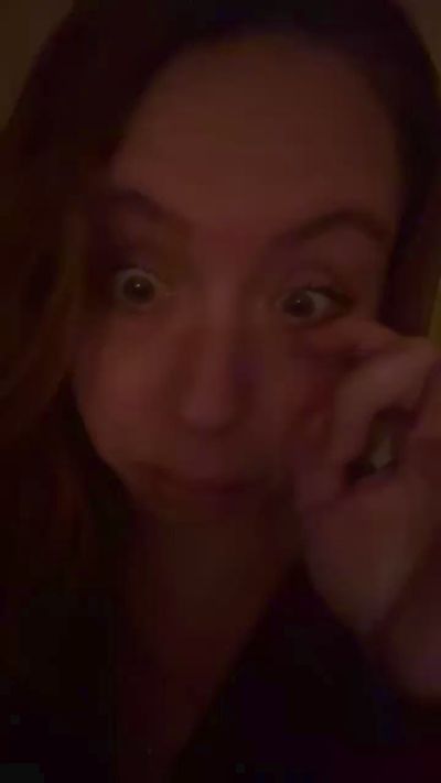 Arielllllllll webcam