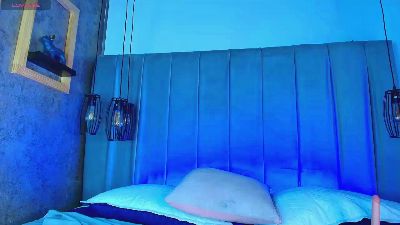Ariia_Sweett live cam on Cam4