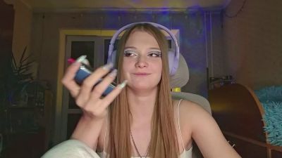 ArlaKuzia live cam on Cam4