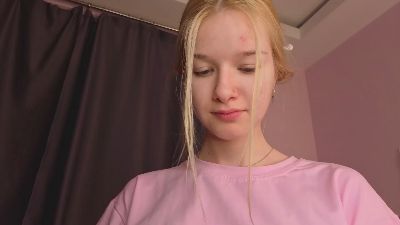 ArlaVisnic live cam on Cam4