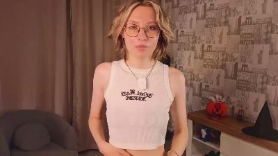 ArlineBuchmann live cam on Cam4