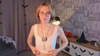 ArlineBuchmann live cam on Cam4