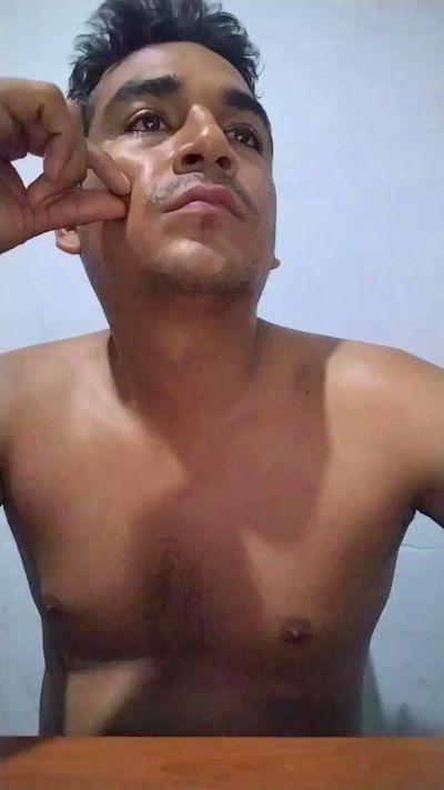 ArmandoDG live cam on Cam4