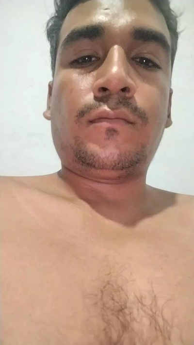 ArmandoDG live cam on Cam4