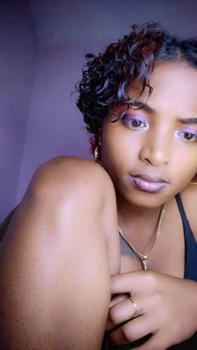 Armella2 live cam on Cam4