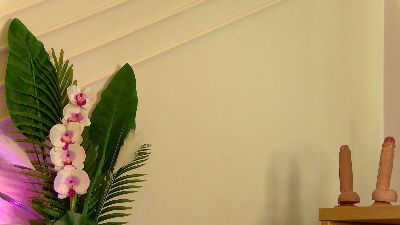 ArminaRed live cam on Cam4