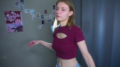 ArmindaLuhrs live cam on Cam4