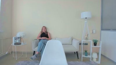ArmindaMajer live cam on Cam4