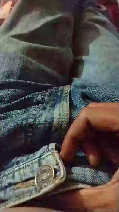 Armour75 live cam on Cam4