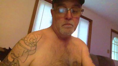 Armyguy8723 live cam on Cam4