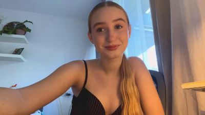 ArnetteBregon live cam on Cam4