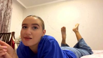 ArnetteBregon live cam on Cam4