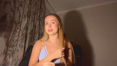 ArnetteBregon live cam on Cam4