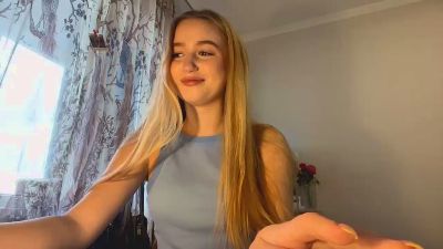 ArnetteBregon live cam on Cam4