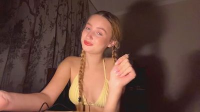 ArnetteBregon live cam on Cam4