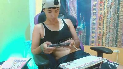 Aron739 live cam on Cam4