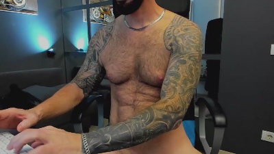 AronGrant live cam on Cam4