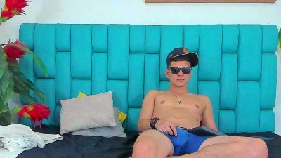 Aroon_Angel live cam on Cam4