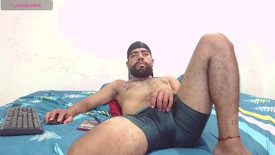 Aroon_Stonne live cam on Cam4