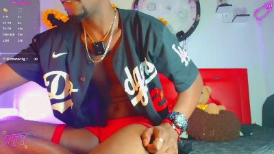 Aroonsexyboy live cam on Cam4
