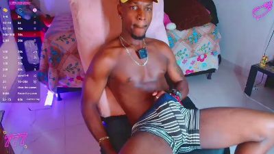Aroonsexyboy live cam on Cam4