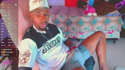 Aroonsexyboy live cam on Cam4