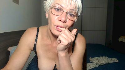 Arta33 live cam on Cam4