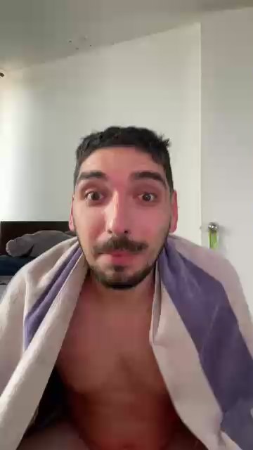 Artemito live cam on Cam4
