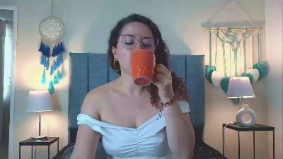ArtesanaMK live cam on Cam4
