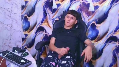 ArthurAGT live cam on Cam4
