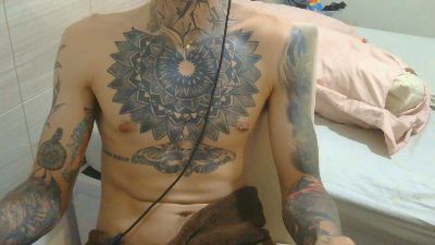 Arthurzinhocam live cam on Cam4
