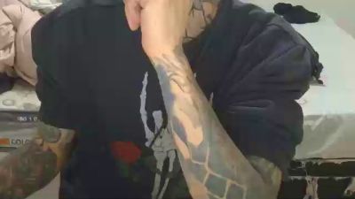 Arthurzinhocam live cam on Cam4
