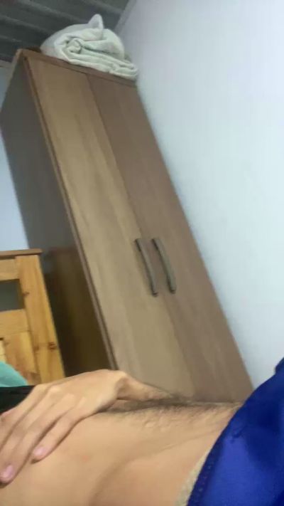 Artmo1994 live mężczyzna webcam from Colombia