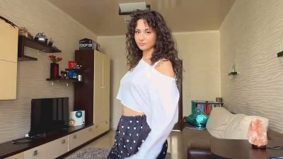 ArvillaCharity live cam on Cam4