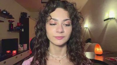 ArvillaCharity live cam on Cam4