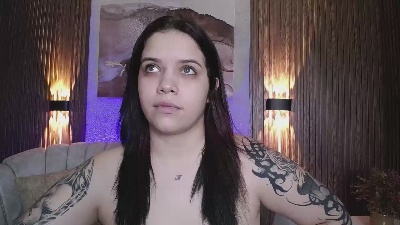 ArySubDoll live cam on Cam4