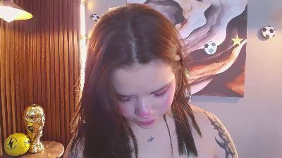 ArySubDoll live cam on Cam4