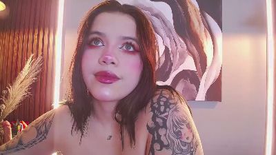 ArySubDoll live cam on Cam4
