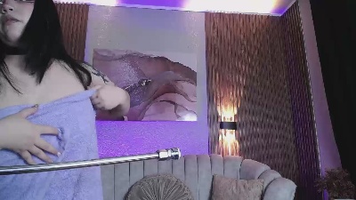 ArySubDoll live cam on Cam4