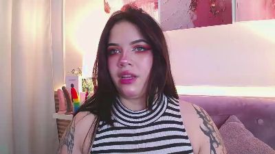ArySubDoll live cam on Cam4