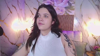 ArySubDoll live cam on Cam4