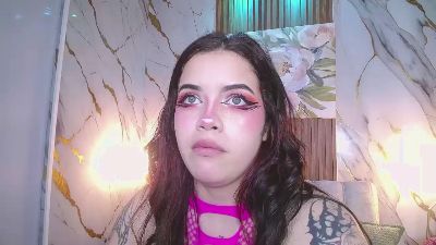 ArySubDoll live cam on Cam4