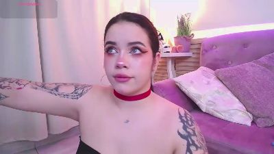 ArySubDoll live cam on Cam4