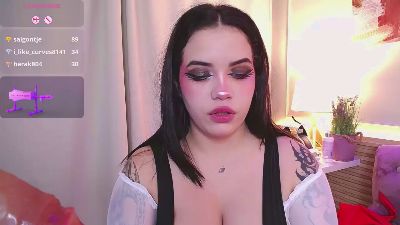 ArySubDoll live cam on Cam4