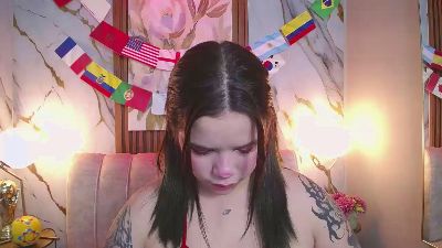 ArySubDoll live cam on Cam4