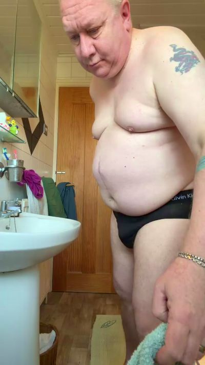 Ash2021 live cam on Cam4